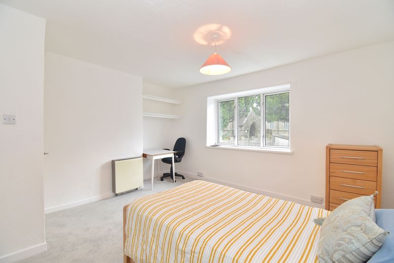 Bedroom- click for photo gallery